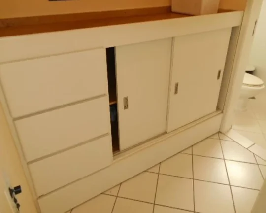 Imagem Apartamento à venda no Guarujá na Praia das Pitangueiras.
