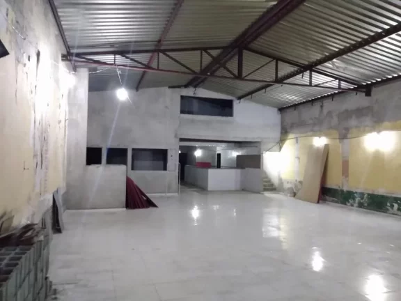 Imagem Salão para alugar, 686 m² por R$ 42.000,00/mês - Centro - Suzano/SP