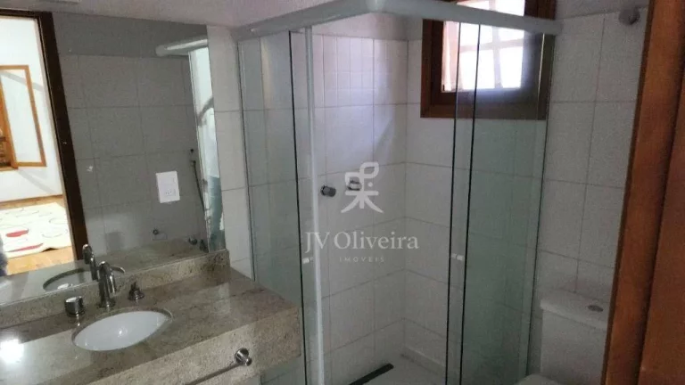 Imagem Casa em condomínioà venda, 322 m² com 3 suítes, 5 banheiros, 3 vagas - Granja Viana II - Cotia/SP