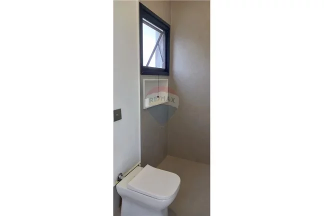 Imagem Casa a venda com 3 suítes, office independente e 3 vagas no condomínio Reserva Saint Paul em Itu.
