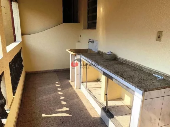 Imagem Casa à venda 2 Quartos, 1 Vaga, 167M², Fundação, São Caetano do Sul - SP