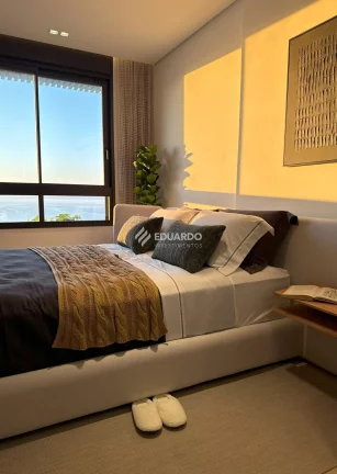 Imagem 143 Mayfair - Apartamento Decorado Frente Mar com 4 Suítes à Venda no Centro de