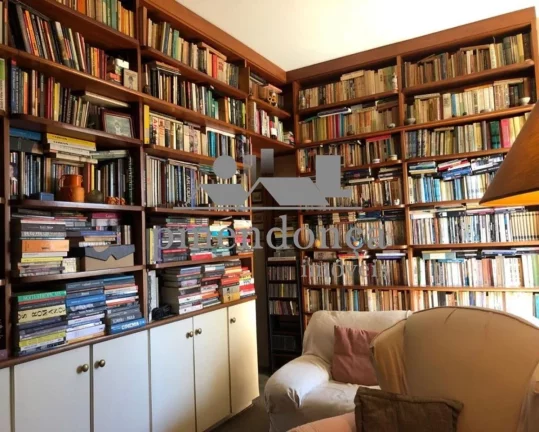 Imagem Apartamento em Higienópolis com 230m², 4 dormitórios sendo 3 suítes e 4 vagas.