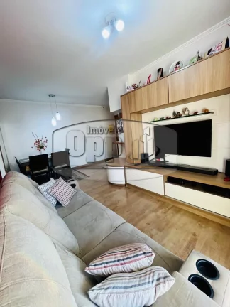 Apartamento com 2 Quartos à Venda,  em Cambuci - São Paulo
