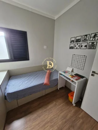 Imagem Casa - Bosque dos Eucaliptos - SJCampos - 3 Dormitórios (1 suíte) - 90m² -