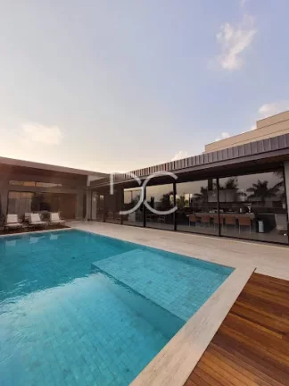 Imagem Condomínio Alphaville Nova Esplanada 3 - Venda Casa Térrea AC 251 m² | AT 465 m² | 3 Suítes | 1 Escritório | 5 Ban | 4Vagas | Piscina