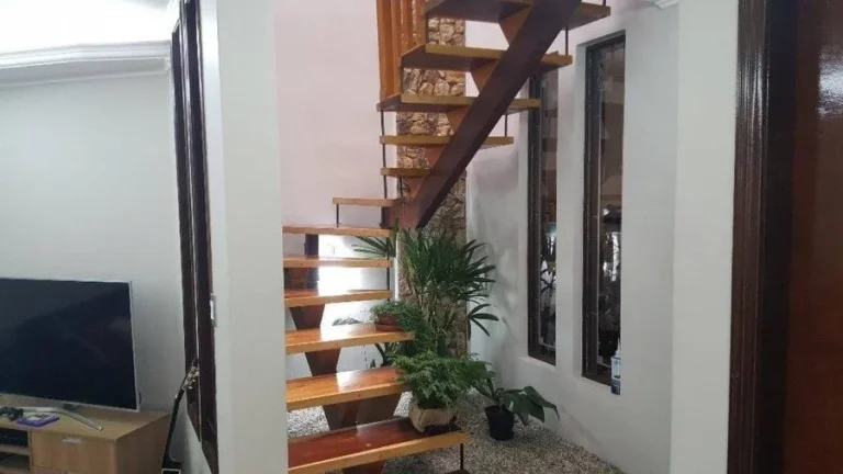 Imagem Sobrado para Venda por R$850.000,00 com 450m², 3 dormitórios, 1 suite e 1 vaga - Vila carolina, São paulo / SP - Cód. 13325