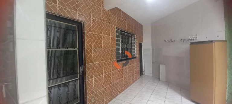 Imagem Casa com 3 dormitórios à venda, 240 m² por R$ 550.000,00 - Califórnia - Nova Iguaçu/RJ