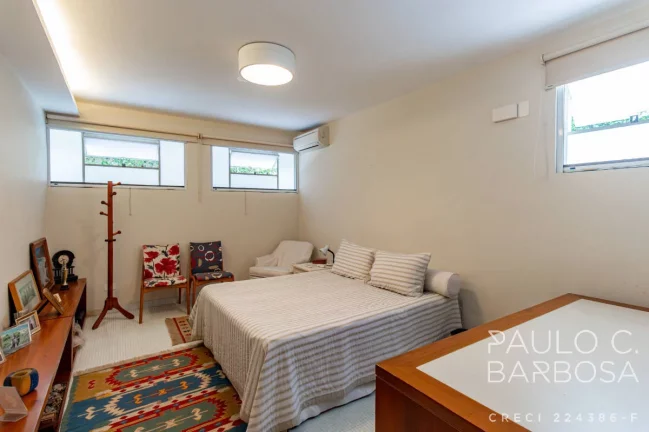 Imagem Vila Madalena Venda - 3 Suítes - 3 Vagas - Piscina aquecida - 180m²