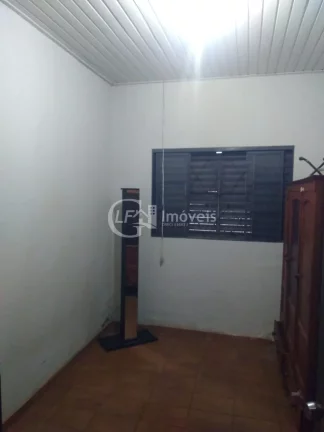 Imagem Casa de 4 quartos à Venda no Parque Residencial Rita Vieira, Campo Grande-MS - 140m² - 2 vagas de garagem