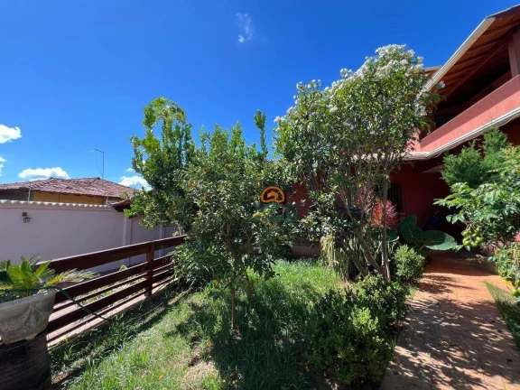 Imagem Casa com 5 dormitórios à venda, 379 m² por R$ 1.480.000,00 - Ovídeo Guerra - Lagoa Santa/MG