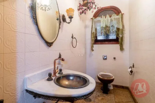 Imagem Casa com 3 dormitórios, 299 m² - venda por R$ 2.385.000,00 ou aluguel por R$ 23.499,00/mês - Boa Vista - Porto Alegre/RS