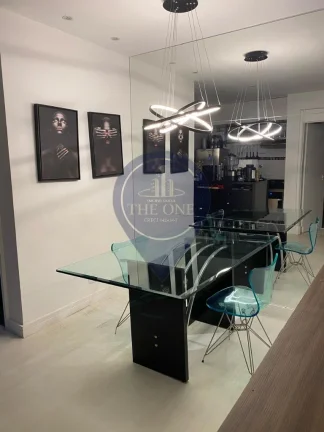 Imagem Apartamento à venda na Vila Suzana, São Paulo-SP: 1 quarto, 1 suíte, 2 vagas e 89m², Banheira de hidromassagem na sacada. Venha morar no seu sonho!
