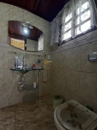 Imagem Casa para Venda em Teresópolis / RJ no bairro Fazendinha