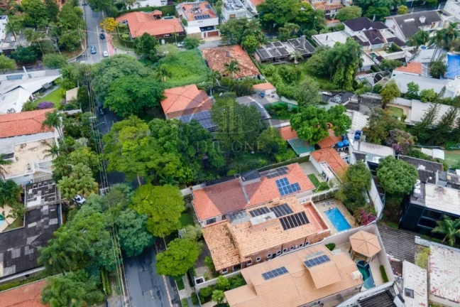 Imagem Terreno à venda em São Paulo-SP, bairro Alto de Pinheiros, com 788,00 m² de área. Confira já!