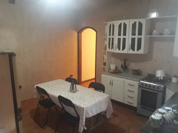 Imagem Oportunidade Sobrado 3 Dorms com Edícula – Res. União