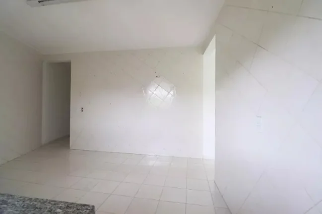 Imagem "Cansado de se apertar em um apê minúsculo e caro?"