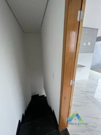 Imagem SANTO ANDRÉ Cobertura 88M², 2 dormitórios, 1 vaga ótima localização e valor !!!