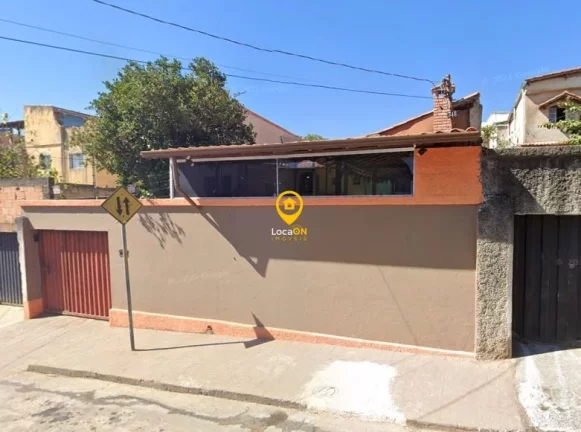 Casa com 4 Quartos para Alugar, 200 m² em Providência - Belo Horizonte