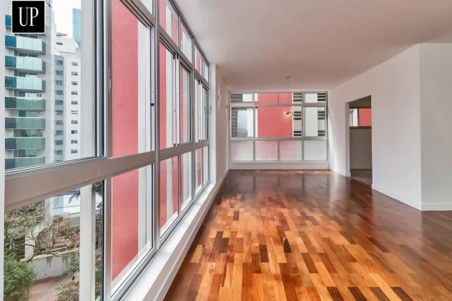 Imagem Excelento Apto. no bairro do Paraíso em São Paulo, com 267 m²