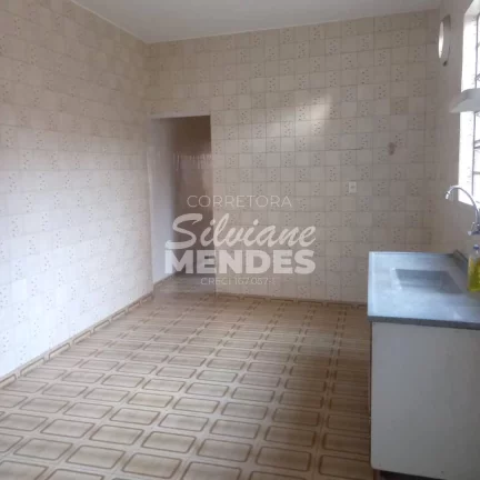 Imagem Excelente ponto comercial com loja, casa 2 dorms, quintal e edícula