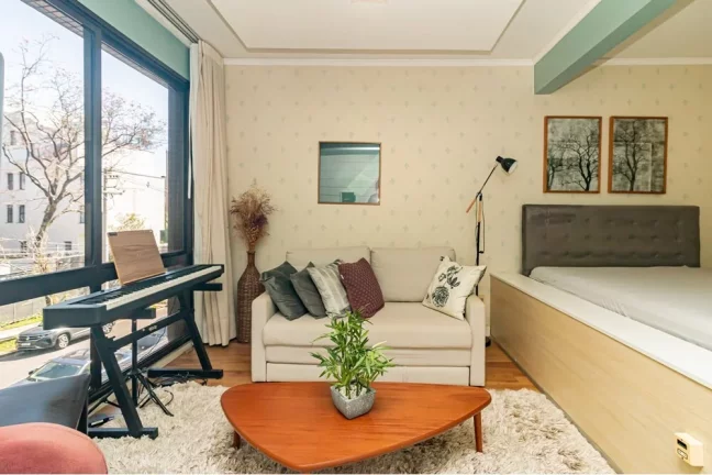 Imagem Apartamento à venda em Porto Alegre, Petrópolis, com 1 quarto, 51m2