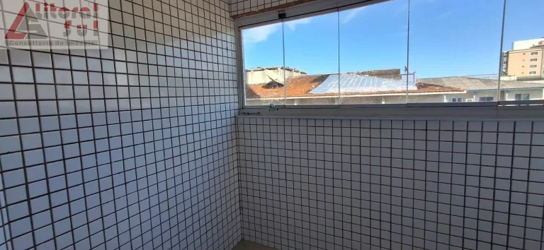 Imagem Imperdível oportunidade! Apartamento à venda em Praia Grande-SP, bairro Ocian: 3 quartos, 1 suíte, 1 sala, 2 banheiros, 1 vaga, 110m².