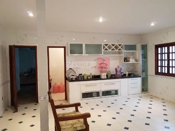 Imagem Casa para Venda em Maricá/RJ - 3 Dorm. 700 m2 Área Útil