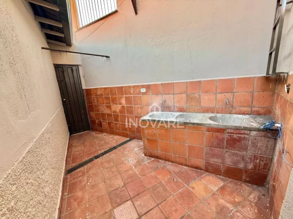 Imagem Casa com 3 dormitórios para alugar, 124 m² por R$ 1.700,00/mês - Setor Santa Inês - Itumbiara/GO