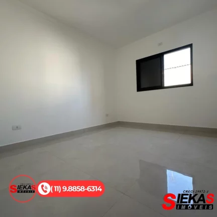 Imagem Imperdível: Casa à venda em São Paulo-SP, na Vila Ré, com 3 quartos, 1 suíte, 2 salas, 3 banheiros, 2 vagas e 126m².