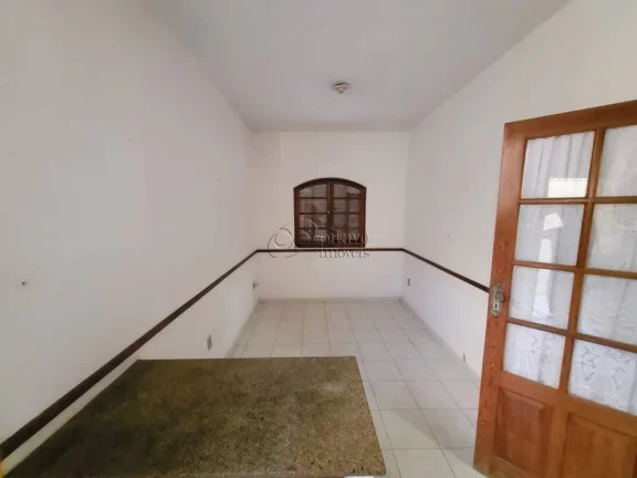 Imagem CASA COM 3 DORMITÓRIOS, 200 M² - VENDA POR R$ 700.000,00 OU ALUGUEL POR R$ 2.300,00/MÊS - IMBETIBA - MACAÉ/RJ