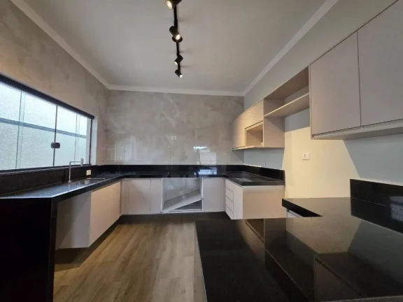 Imagem Casa nova com fina acabamento