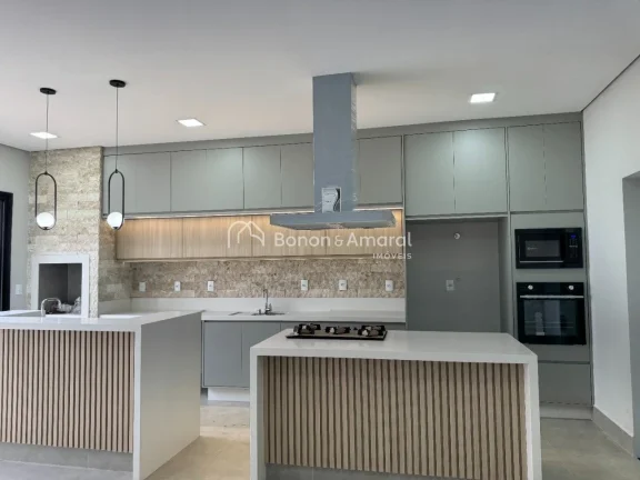 Imagem Apresentamos uma casa moderna e sofisticada, projetada para oferecer o máximo de conforto e pratici...