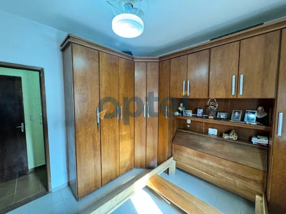 Imagem CASA COM 270,00 M², BAIRRO SANTO ANTONIO, 03 DORMITÓRIOS SENDO 01 SUITE -SÃO CAETANO DO SUL.