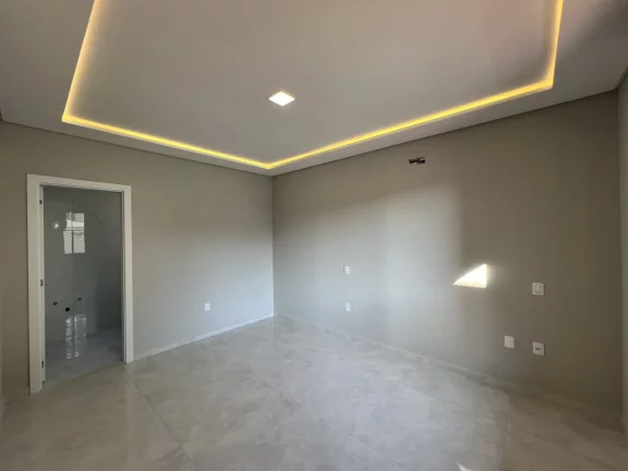 Imagem Casa Alto Padrão para Venda em Florianópolis / SC no bairro Ingleses do Rio Vermelho