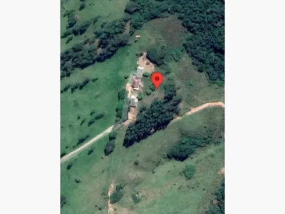 SITIO LOCALIZADO NO BAIRRO DOS VIEIRAS