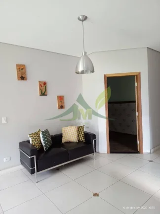 Imagem Aluga-se Chácara Ampla em Atibaia com 4.500 m² de Terreno
