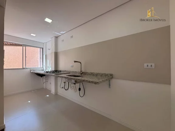 Imagem Apartamento REFORMADO com 2 quartos à venda, 49 m² por R$ 420.000 - Bigorrilho - Curitiba/PR