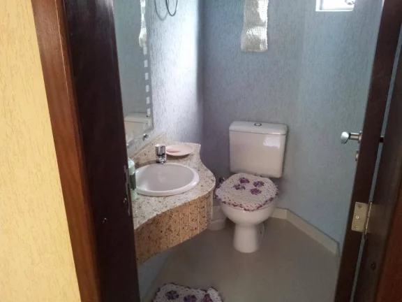 Imagem Triplex em Condomínio Próximo ao Parque Barigui - R$1.100.000,00