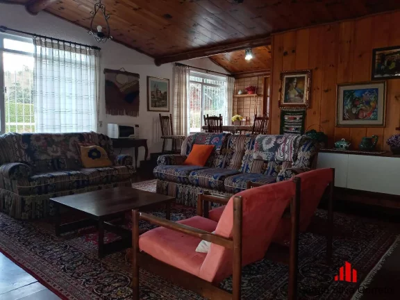 Imagem Casa a venda, em Condomínio de Alto Padrão de Campos do Jordão - SP.