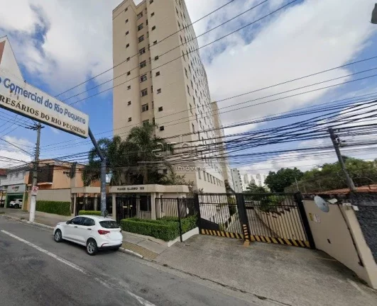 Apartamento com 47 M², 2 dormitórios, 1 banheiro, sala, cozinha, área de serviços e 1 vaga de ga...