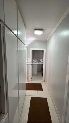 Imagem Casa padrão com 3 dormitórios e piscina climatizada no Parque das Américas