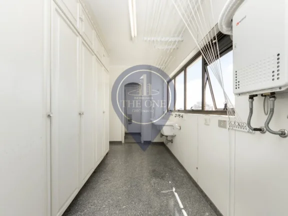 Imagem Imperdível oportunidade de investimento: Apartamento de luxo com 4 quartos e 4 vagas na Vila Mariana, São Paulo.