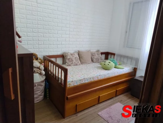 Imagem Imperdível casa à venda na Vila Ré, São Paulo-SP: 3 quartos, 1 suíte, 1 sala, 2 banheiros, 2 vagas, 70m²!