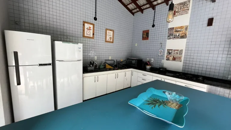 Imagem Cobertura Duplex Praia Grande em Ubatuba-SP com 3 dormitórios,sendo 2 suítes,varanda gourmet com churrasqueira,2 vagas de garagem