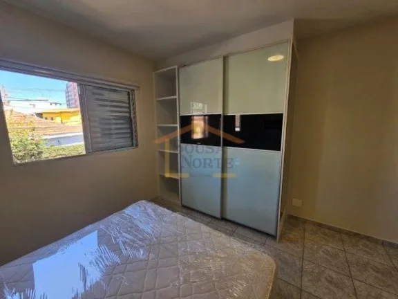 Imagem Sobrado de 160 m² com 3 dormitórios, sendo 1 suíte e 2 quartos no corredor, além de 1 banheiro n...
