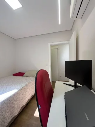 Imagem CASA TÉRREA EM CONDOMÍNIO PRÓXIMO AO SHOPPING