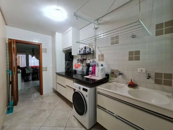 Imagem Sobrado à venda 4 Quartos, 1 Suite, 2 Vagas, 220M², Campestre, Santo André - SP