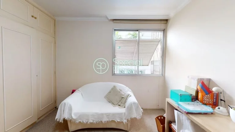 Imagem Apartamento em rua muito procurada no Jardim Paulista! Localização ímpar em via tranquila e arbor...