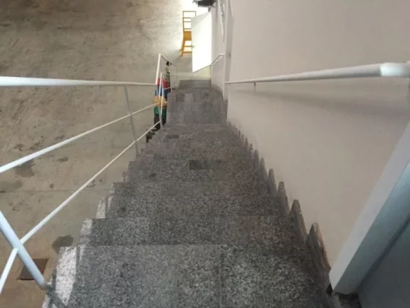 Imagem GALPÃO À VENDA EM CABIÚNAS, MACAÉ/RJ.